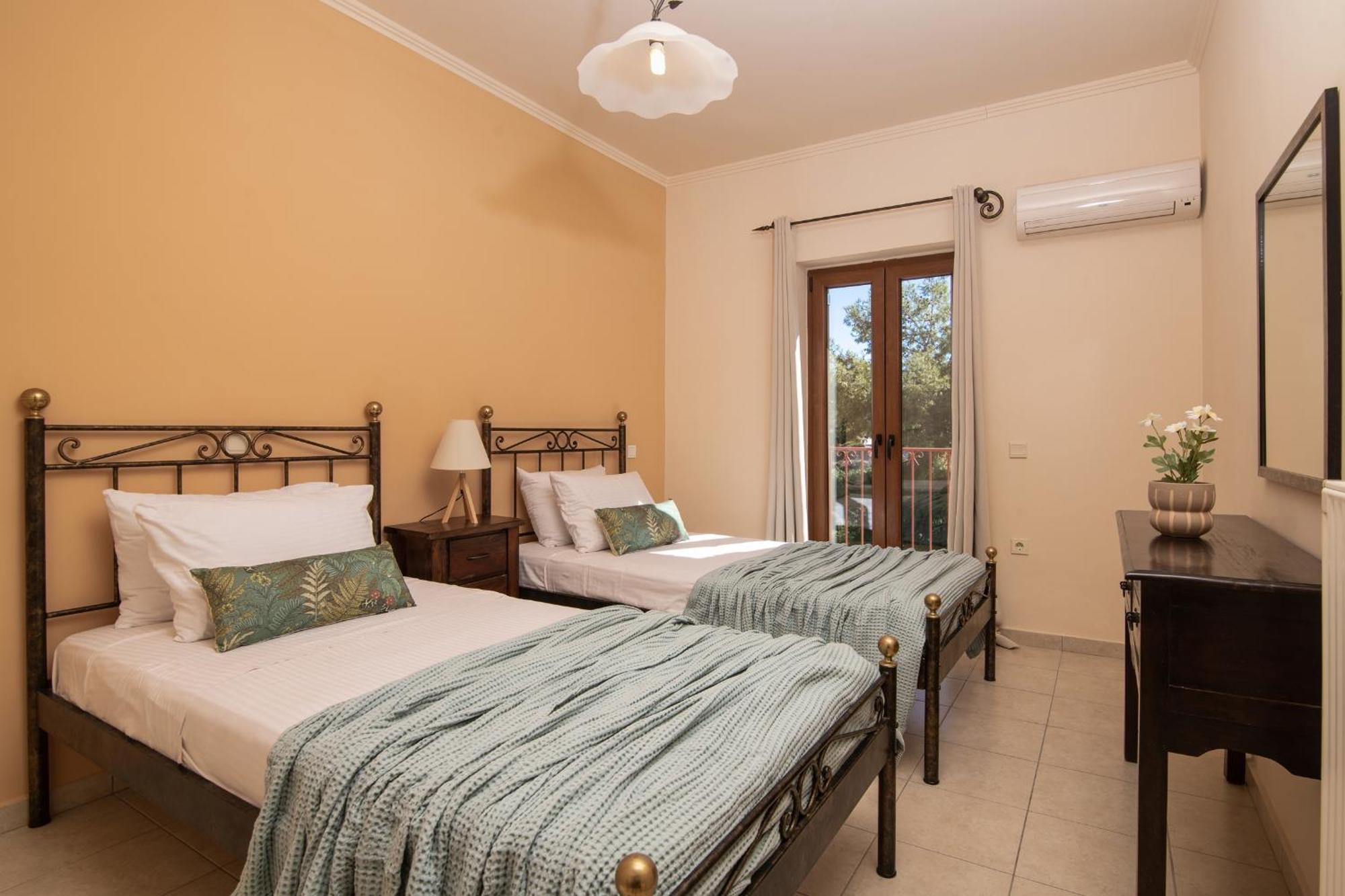 Elegance Villas - Villa Andon & Villa Yiota Argassi Ngoại thất bức ảnh